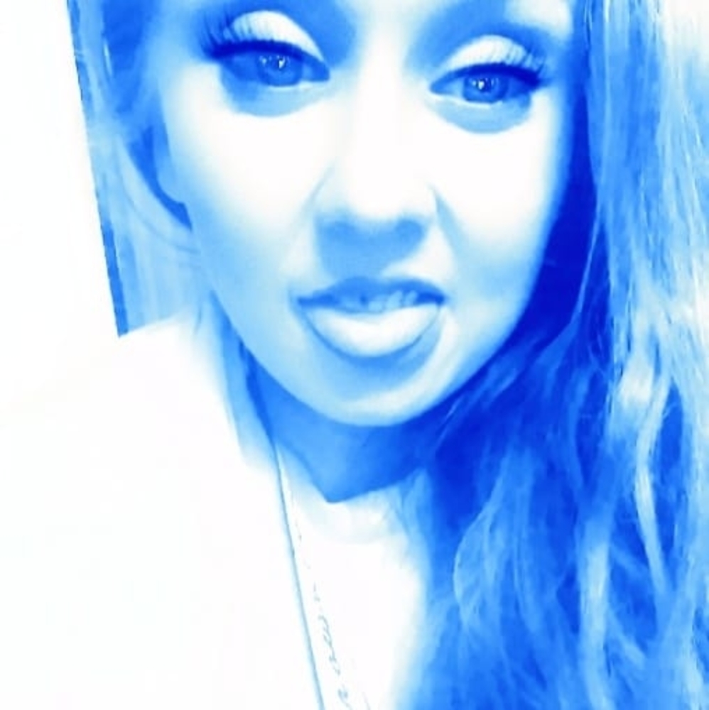 Meet your Posher, Kadie